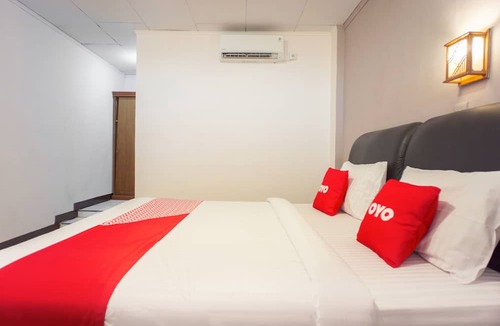 Lhokseumawe Hotel | OYO 2180 Vina Vira Hotel