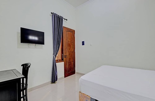 Sinduharjo Hotel | OYO Life 92935 Ayu Kost Eksklusif