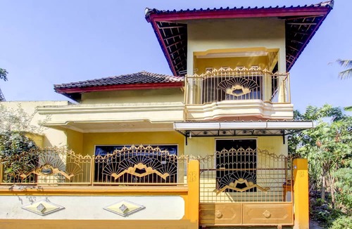 Muncan House | OYO Life 92846 Kost Putra Griya Eka