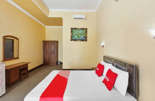 Lombok Hotel | Capital O 93391 Golden Manggis Hotel Near SMKN 1 Lingsar