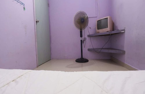 Batam Hotel | SPOT ON 93276 Fendi 2 Homestay SyariahNearPelabuhan Feri Batam Centre