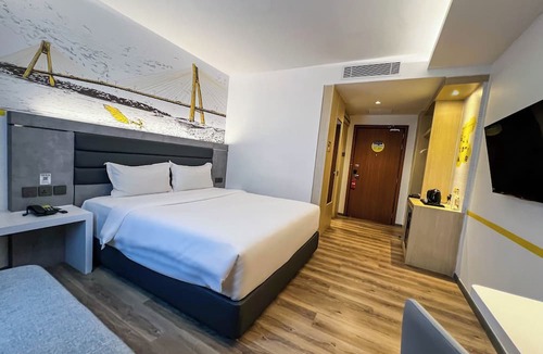 Batam Hotel | Yello Hotel Harbour Bay Batam