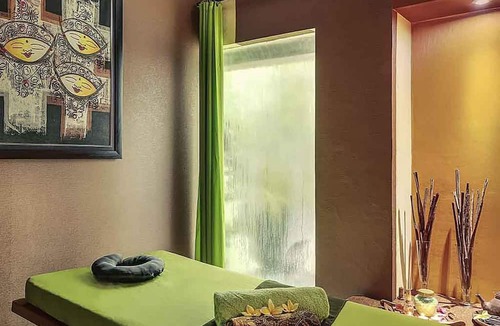 Mangga Besar Hotel | Mercure Jakarta Kota
