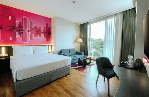 Surabaya Hotel | favehotel Graha Agung Surabaya