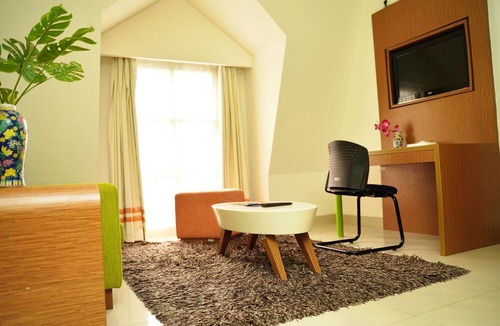Jakarta Hotel | Pomelotel Patra Kuningan Jakarta