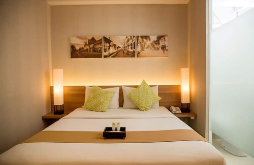 Jakarta Hotel | Chic Quarter Residence
