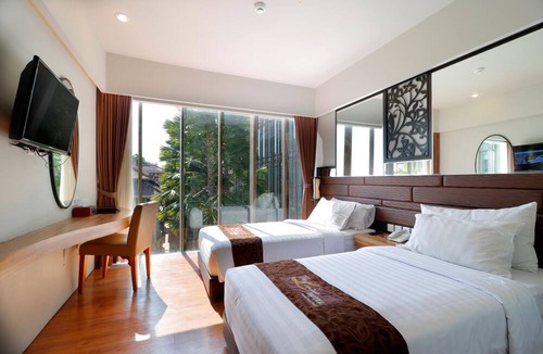 Kuta Selatan Hotel | The Lerina Hotel Nusa Dua