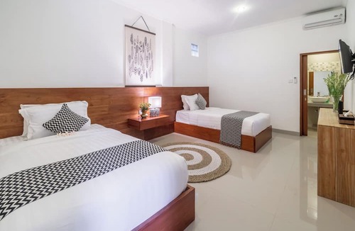 Batubelig Hotel | Puri Uma Ratu