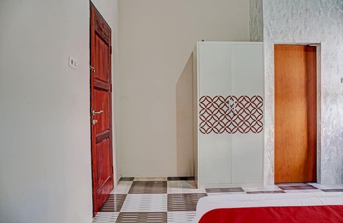 Pekanbaru Hotel | Hotel O Sartika Gh Syariah
