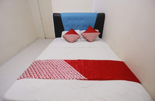 Lubuk Baja Hotel | Hotel O Baloi Homestay