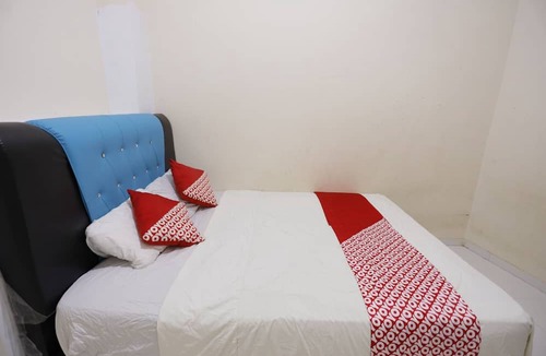 Lubuk Baja Hotel | Hotel O Baloi Homestay