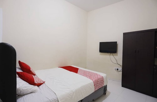 Lubuk Baja Hotel | Hotel O Baloi Homestay