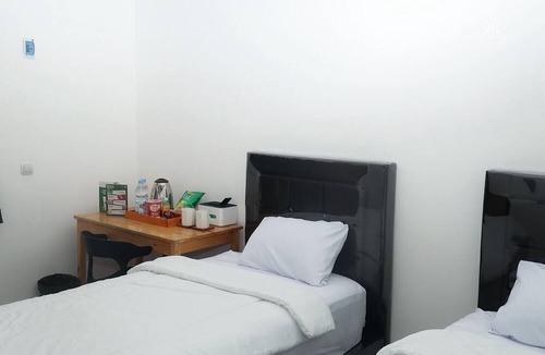 Cipaganti Hotel | Collection O near Cihampelas Walk former
