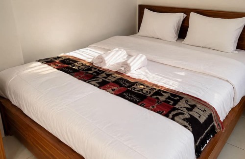 Labuan Bajo House | Ocha Bajo Homestay