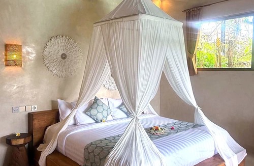 Sambahan Hotel | Rice fields & jungle retreat