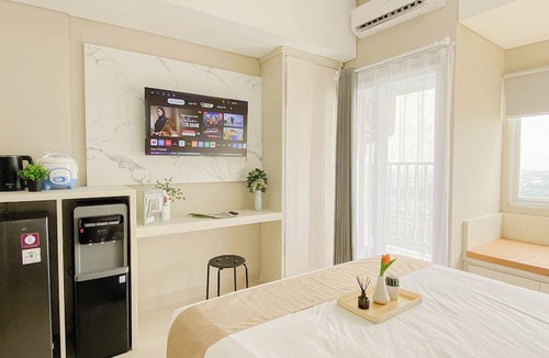 Kedungmanggu Apartment | Bright And Cozy Studio At Royal Sentul Park Apartment