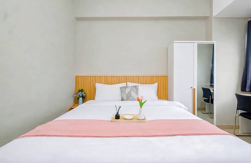 Kedungmanggu Apartment | Restful Studio With City View At Royal Sentul Park Apartment