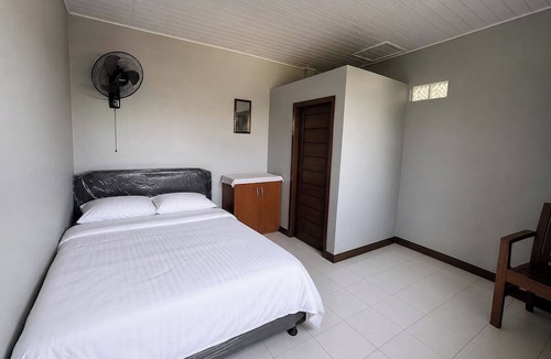 Tasikmalaya House | Nata Hotel Tasikmalaya
