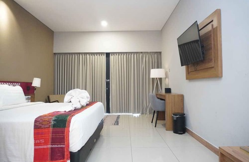 Ambarita Hotel | Patra Parapat Hotel