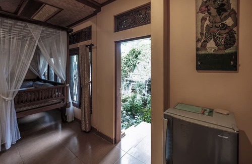 Ubud City-Centre Hotel | Murni's Houses and Spa
