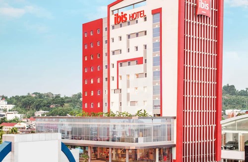 Manado City Centre Hotel | ibis Manado City Center Boulevard