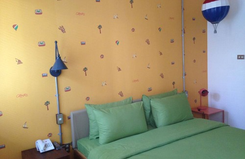 Ciumbuleuit Hotel | Oliver's Hostelry