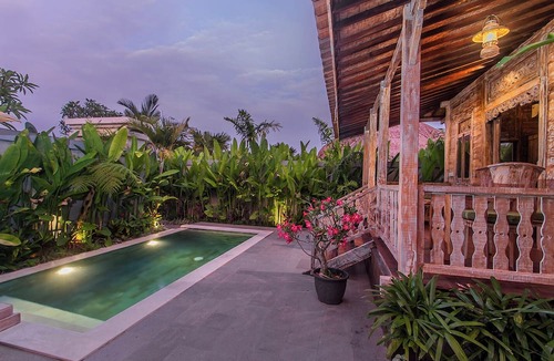 Lodtunduh Resort | Aswanaya Villas & Suite