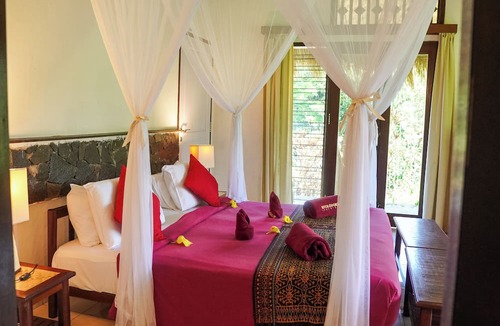 Desa Kowanara Cabin | Kelimutu Crater Lakes Ecolodge
