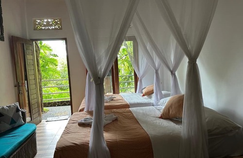 Buleleng Bed & Breakfast | Omunity Bali