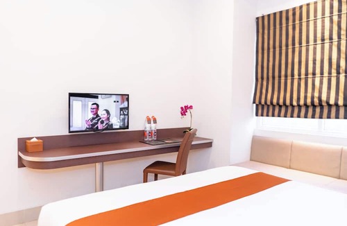 Sukabumi Hotel | Sparks Odeon Sukabumi - Artotel Curated