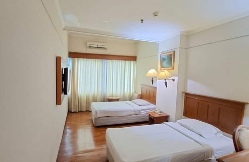 Menteng Hotel | Hotel Mega Cikini