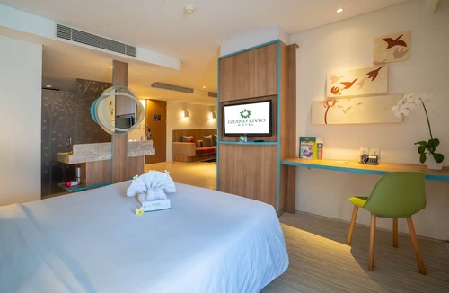 Dewi Sri Hotel | Grand Livio Kuta Hotel
