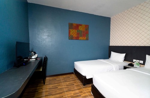 Medan Hotel | Crew Express Hotel
