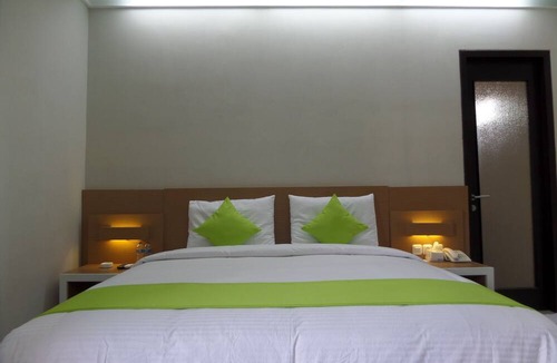 Klojen Hotel | Shinta Guest House