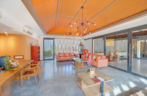 Sunset Road Villa | Villa Jerami & Spa
