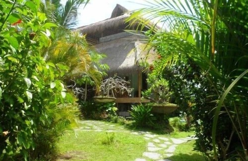 Penatih Villa | Villa "Bali Paradise" 5br. Two houses 3br + 2br, swimming pool, big garden.