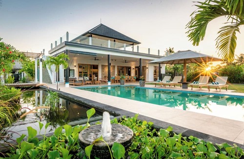 Dencarik Villa | Luxury 13-Bedroom Retreat Estate with Panoramic Views
