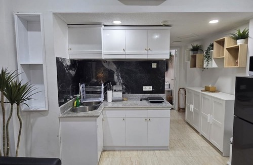 Legian Apartment | Beach Resort Apt. 5 minute Walk to Legian Beach