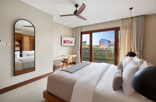 Batubelig Hotel | 3BR - Family Friendly Private Villa in Kerobokan