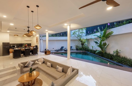 Dyanapura Villa | Villa La Sirena 4 by Nagisa Bali