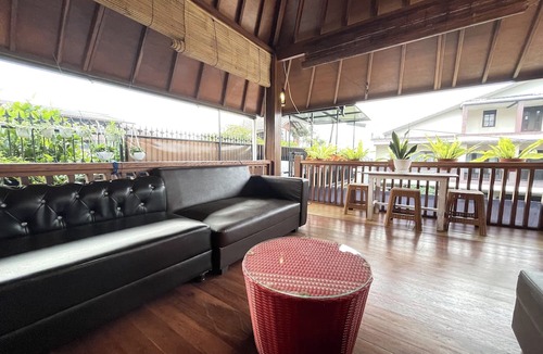 Lembang Villa | Garden Lounge Villa