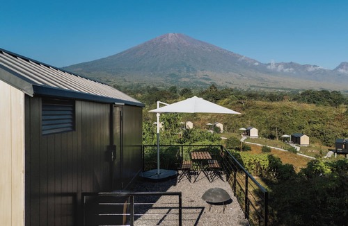 Kecamatan Sembalun Cabin | Bobocabin Gunung Rinjani Lombok