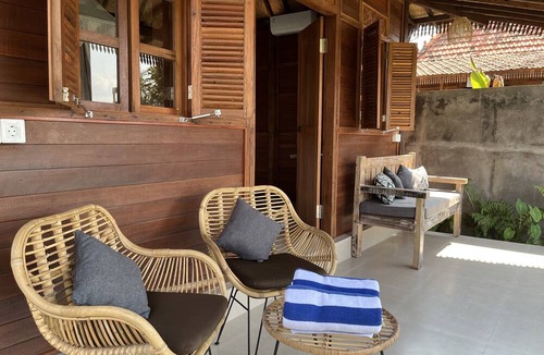 Lodtunduh Villa | Pondok Eka Wood