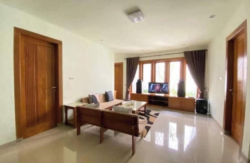 Sidomulyo Villa | OmahKoe Homes