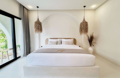 Dewi Sri Villa | Armonia Bali Legian Villas