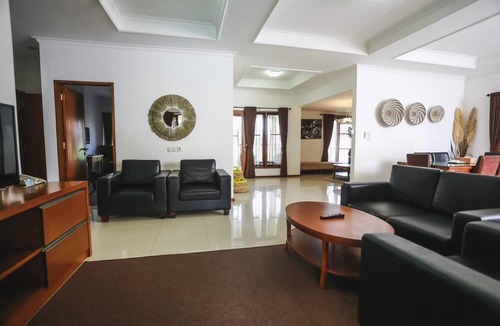 Sukajadi Villa | Kuldesak Villas