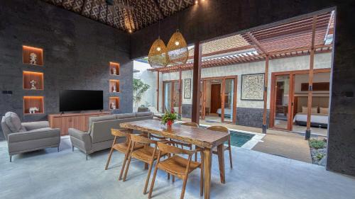 Undisan Villa | Sunyi Villa Private Pool by Eco Tradi Experiences