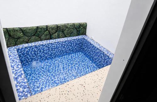 Hargomulyo Cabin | ULYAKABIN Glamping Tawangmangu Private Pool Air Hangat Plus BBQ