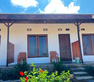 Jerowaru House | Nona guest house