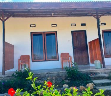 Jerowaru House | Nona guest house